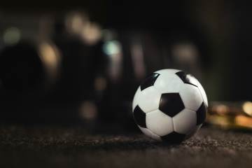 PopFoot统计了21世纪至今球员进球效率榜…｜今年会（配图示意）